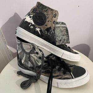 Chuck Taylor All Star Hi II - Limited Edition Print!